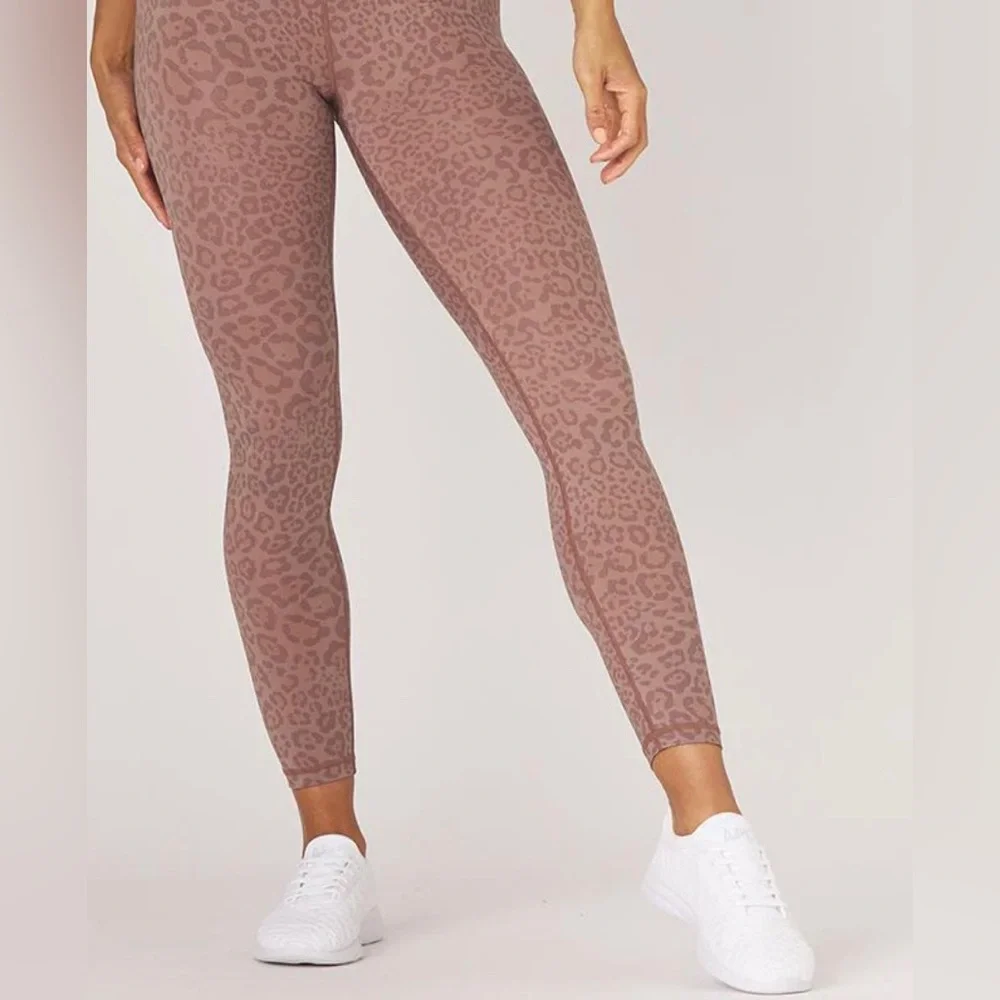 Glyder | Medium Sultry legging in‎ Cocoa Leopard